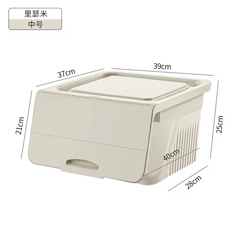 Plastic Storage Box 4.6Litres