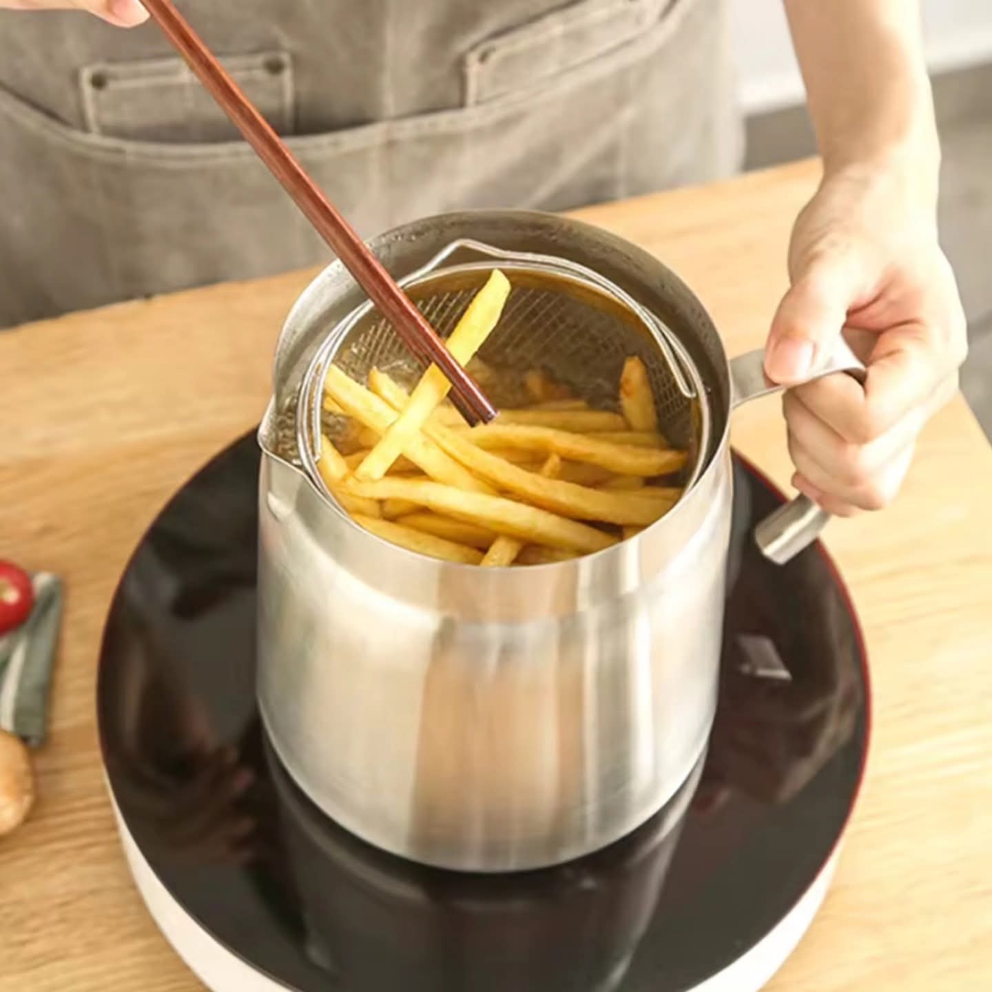 Oil Strainer Pot
