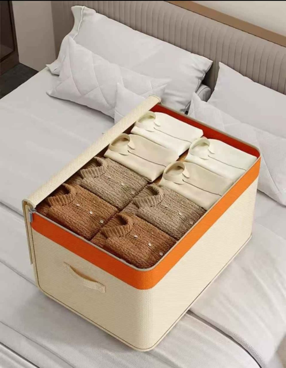 Canvas Quilt and Clothing Storage Organizer