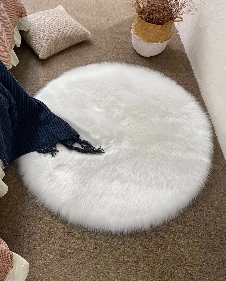 Shaggy White Faux Fur Fluffy Rug