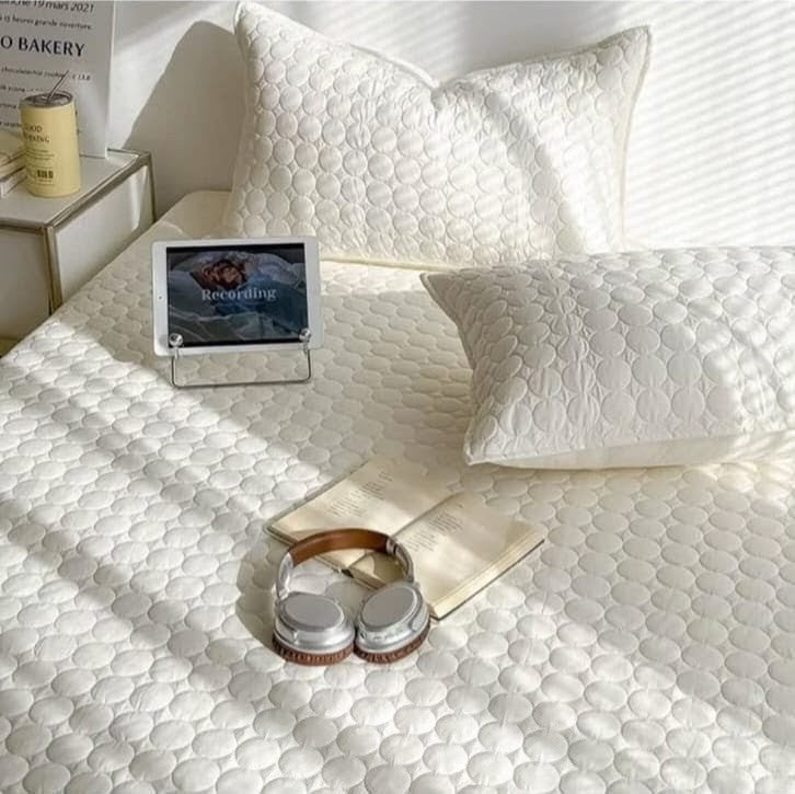 4pcs Bed Spread Bedding Set 245×230cm
