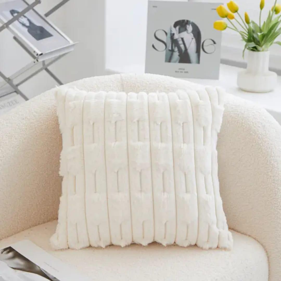 2Pcs Rabbit Fur Cushion Cover