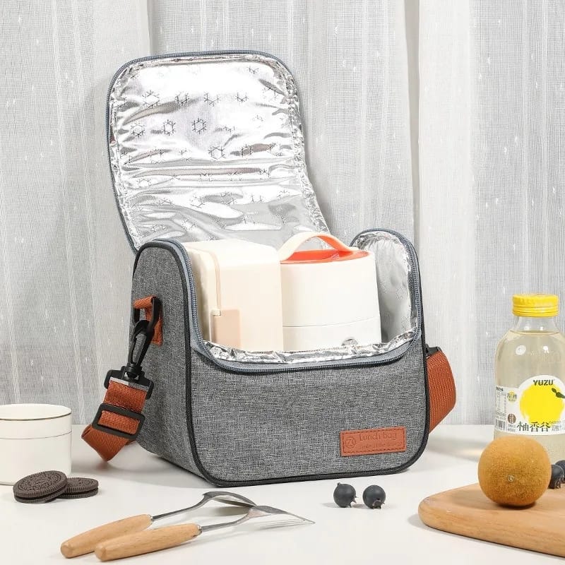 Oxford thermal insulated lunch bag in navy blue and grey, size 21 Ć 16 Ć 19 cm