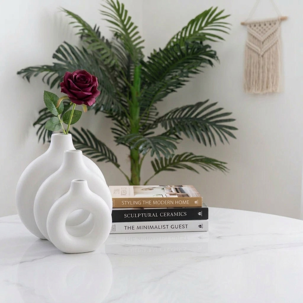 3 Piece Minimalist Plastic Decorative Vase Set