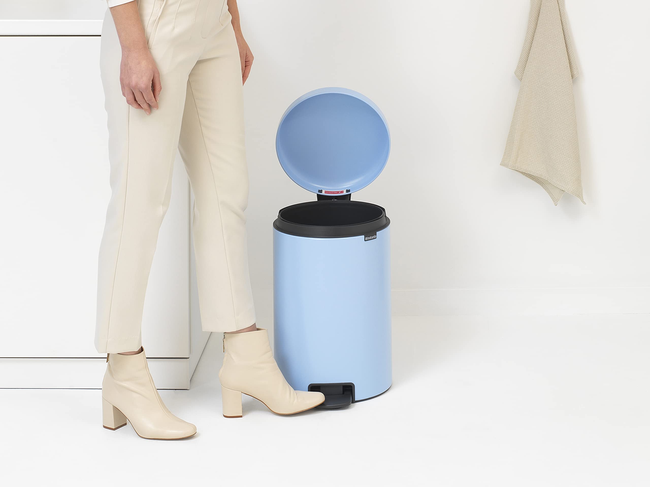 NewIcon Pedal Waste Bin –Dreamy Blue