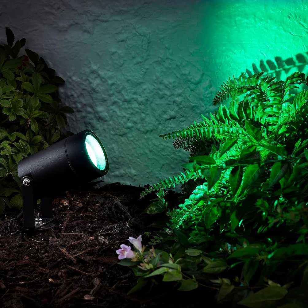 Single Spot Spike Light LL 4901-GU-BK