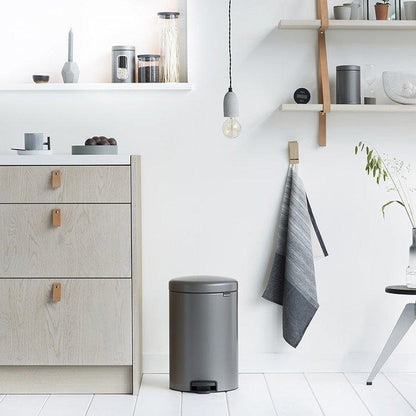NewIcon Pedal Waste Bin –MIneral Concrete GREY