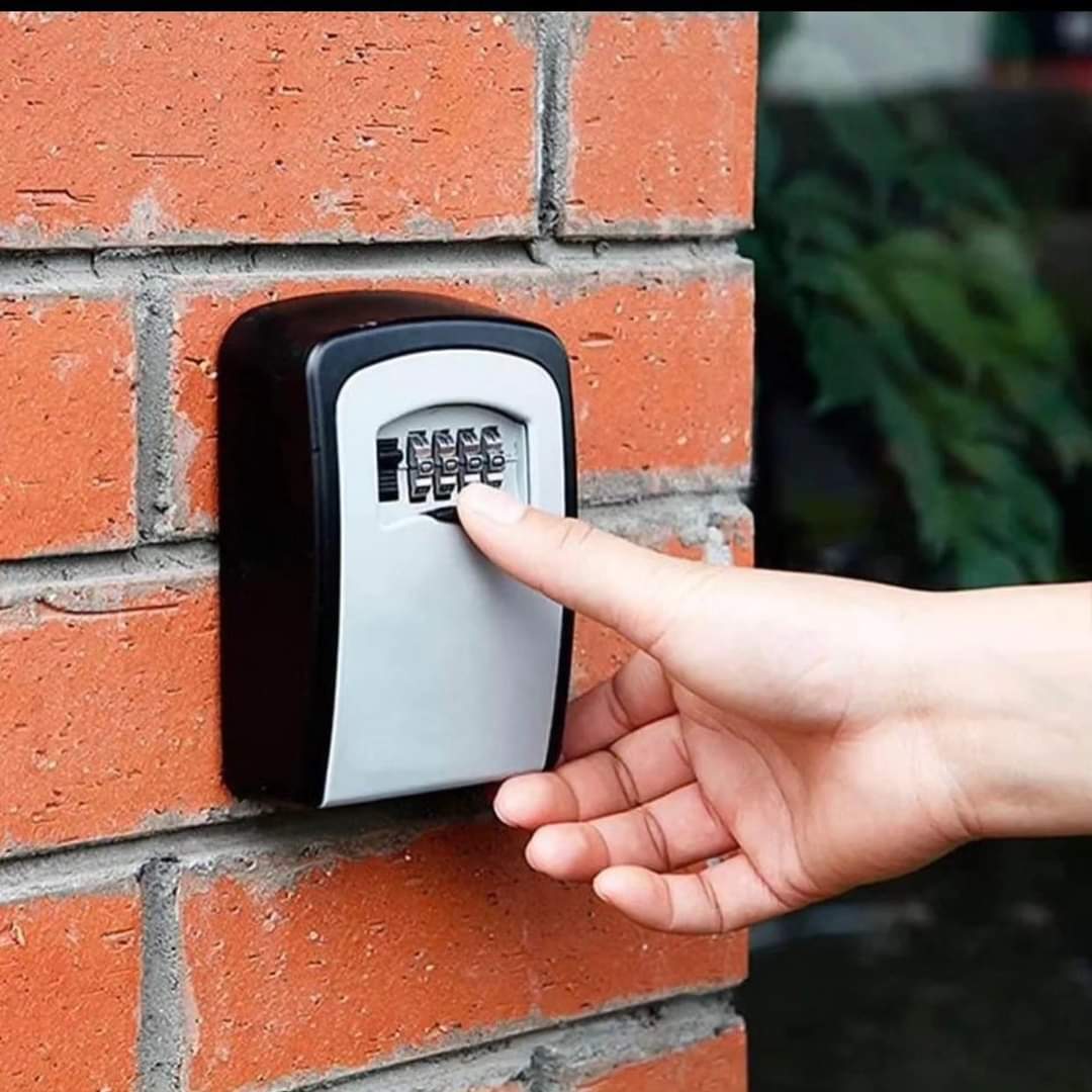 Wall-mounted Key Safe
