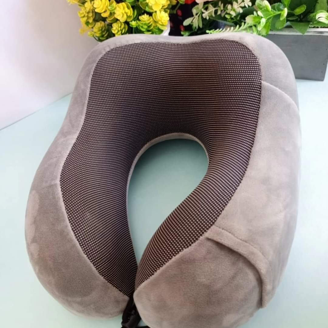 Travelling pillow