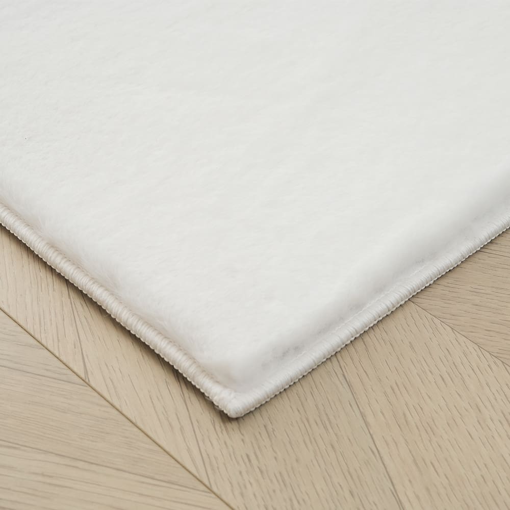 800GSM Faux Fur Small Bedside rug (80 × 150 cm)-KBWUHU54