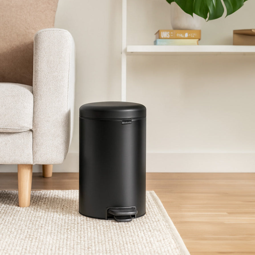 NewIcon Pedal Waste Bin –Matt black