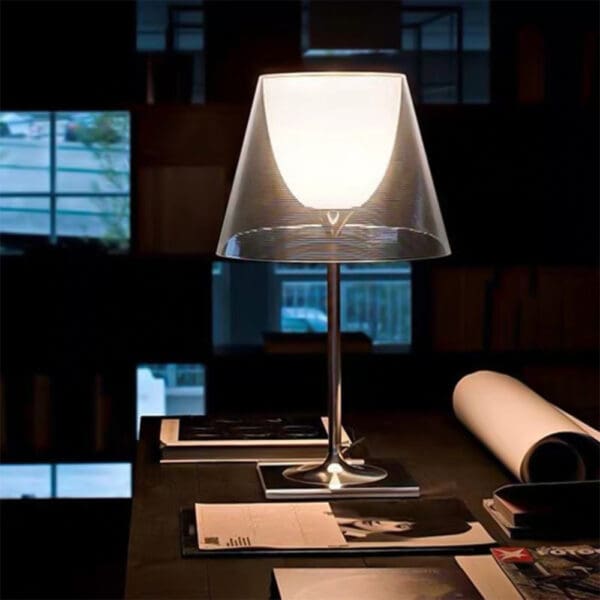Glass Table Lamp, White, 24 × 45 cm, E27, PLAMPA2046