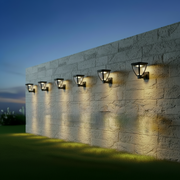 Philips LED Solar Wall Light 200 Lumen Vapora