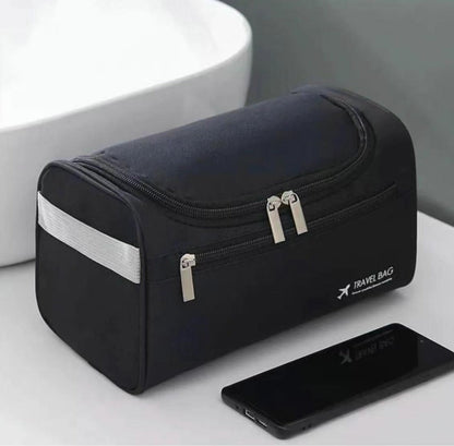 Travel cosmetic bag