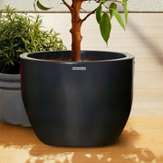 Round Planter with Smooth Finish