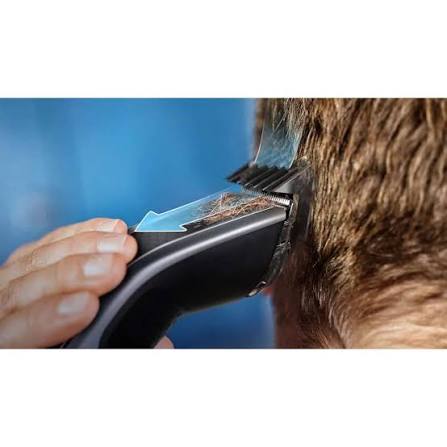Dawood Lifestyle & Gadgets ke Philips Hair Clipper Series 5000 with stainless steel blades 28 length settings Trim and Flow Pro Technology DualCut technology turbo mode 90 minutes cordless runtime and easy clean design for precise hair cutting and grooming.