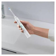 Dawood Lifestyle & Gadgets ke Sonicare ProtectiveClean electric toothbrush with built in pressure sensor BrushSync technology 3 brushing modes QuadPacer timers Easy Start programme and travel case for advanced daily oral care and plaque removal.