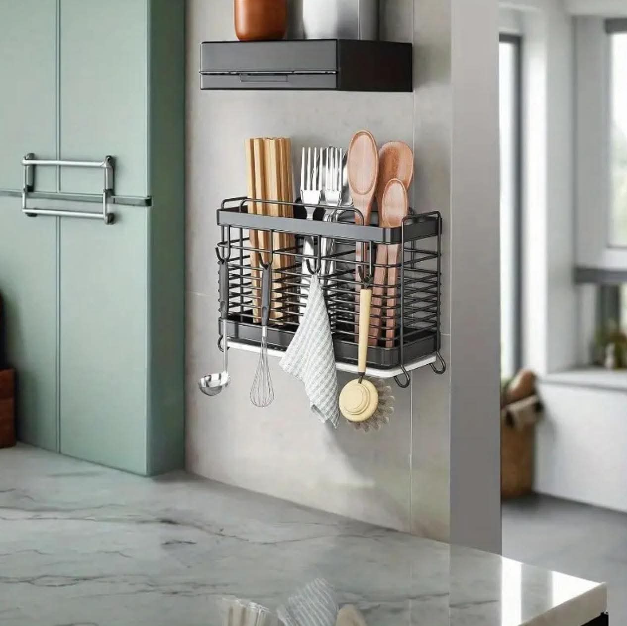 Cutlery storage rack