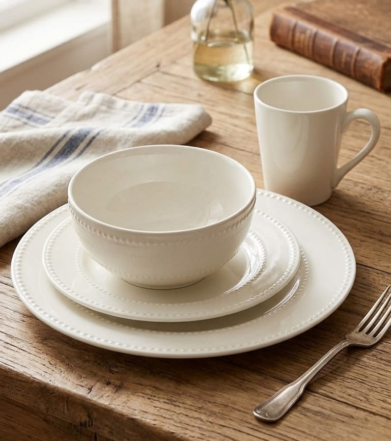 24 Piece Ceramic Dotted Dinner Set