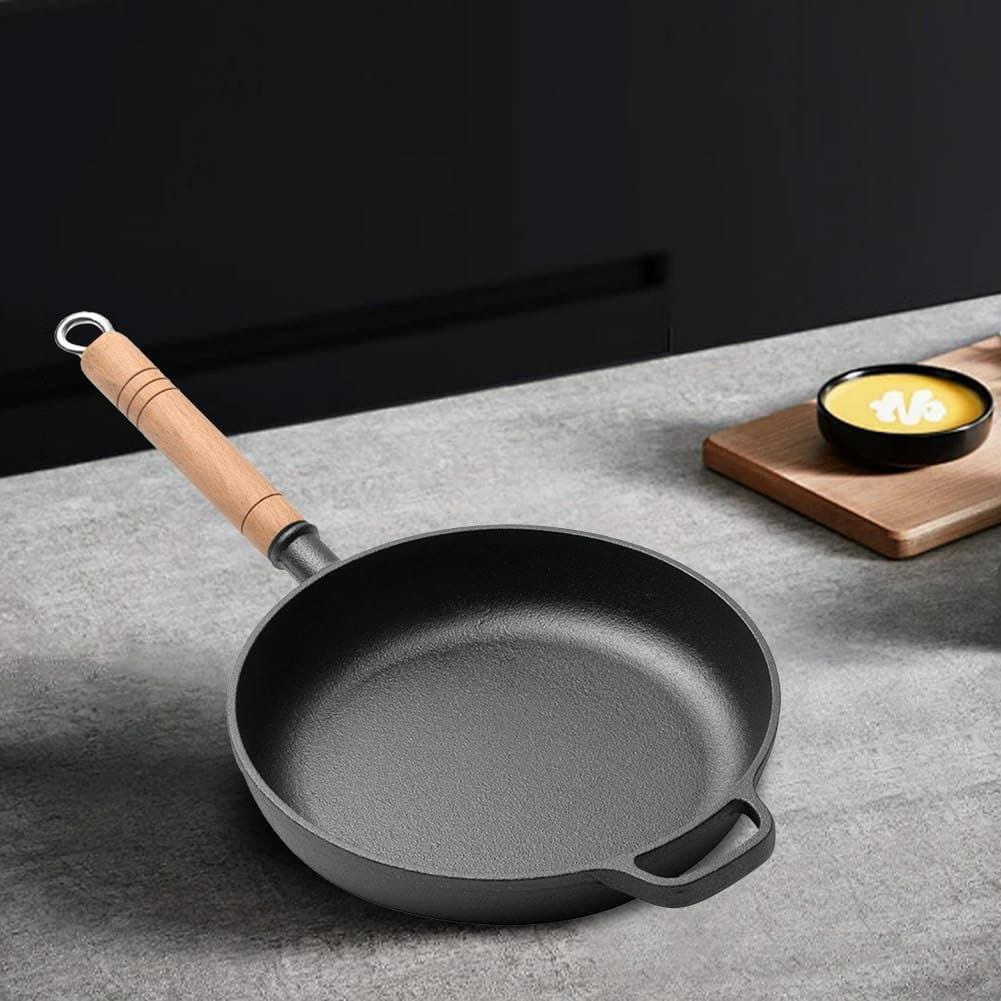 Cast Iron Frying Pan With Bamboo Lid