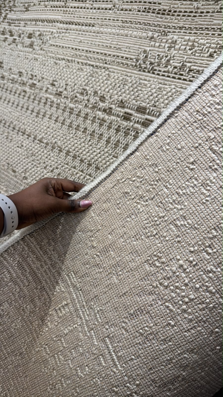 Vedantu Distressed Pattern Carpet Rug
