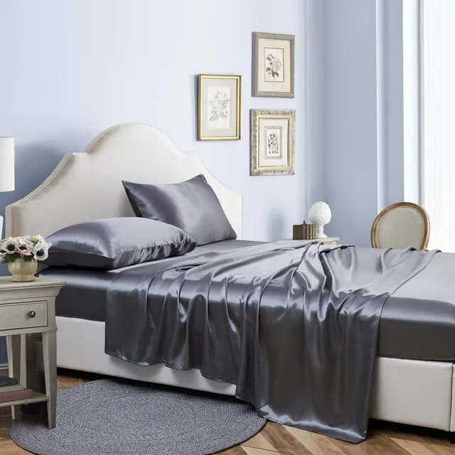 Luxury silky soft Mulberry fitted bedsheet set with flat sheet and 4 pillowcases, breathable and moisture-wicking