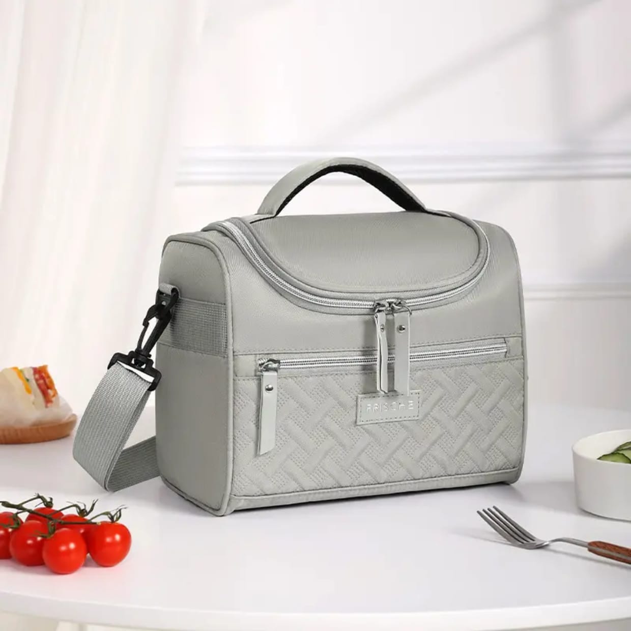 Insulated lunch bags with large capacity and triple insulation