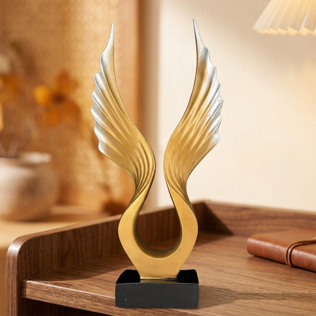 Resin Gold Eagle Wing Decorative Ornament
