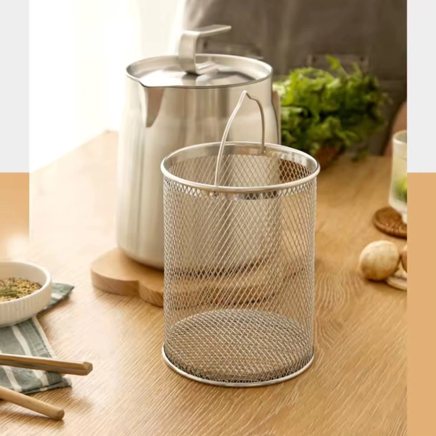 Oil Strainer Pot