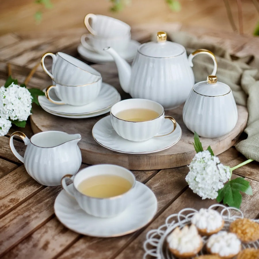 15Pc Tea Set with Teapot, Creamer and Sugar Bowl