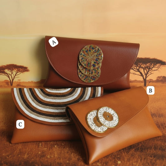 Beaded artwork clutch bag 28×7 cm with intricate handmade bead design.
