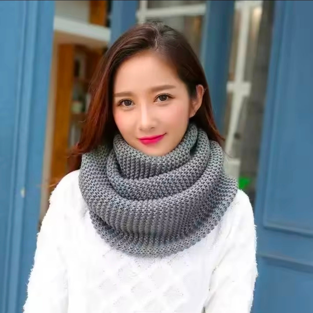 Warm Knitted Woolen Scarf – Soft Winter Neck Wrap