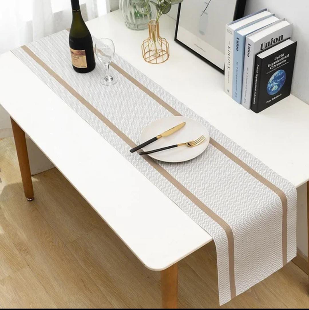 Table Runner – 30 × 180cm