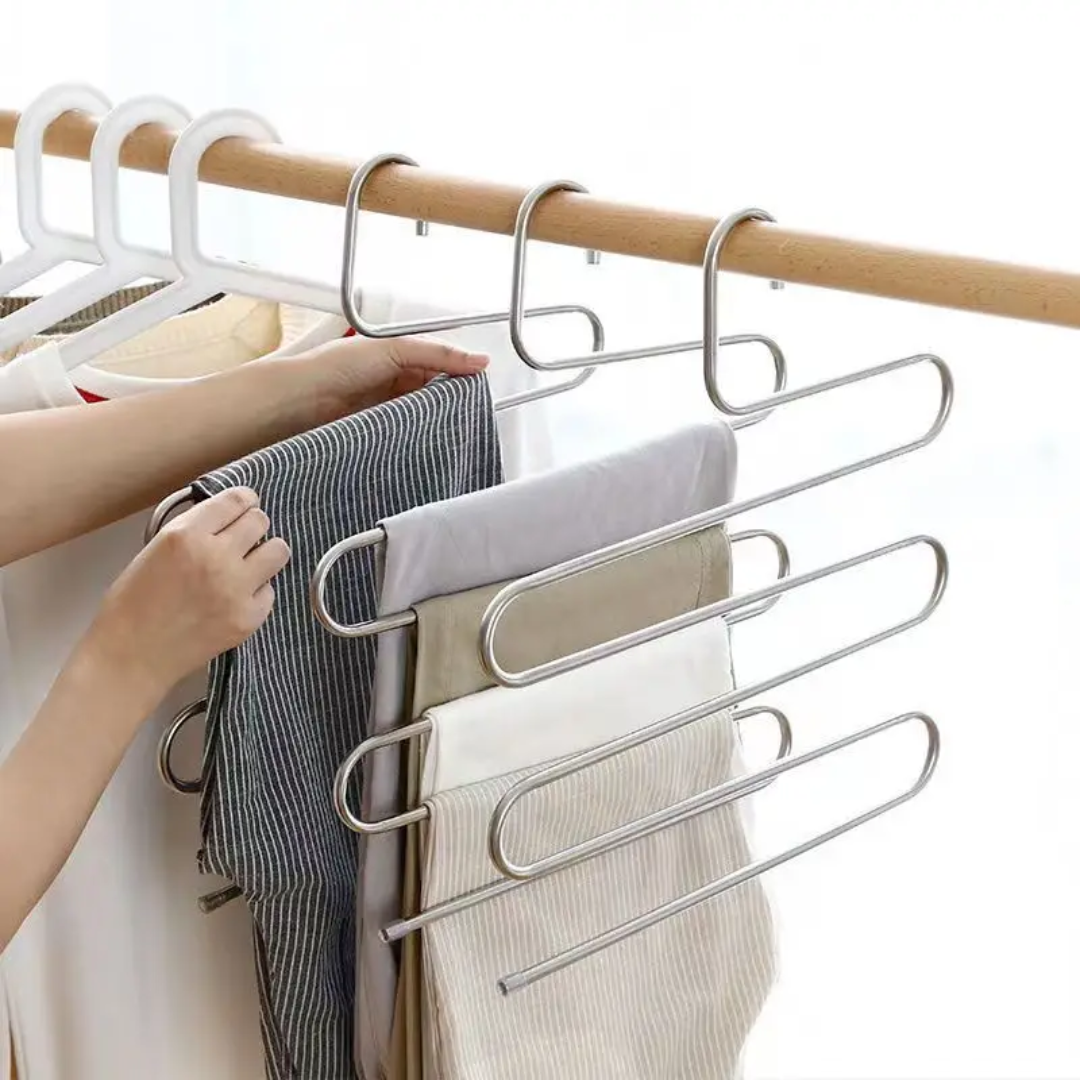 ◼ S-Shaped Non Slip Hangers