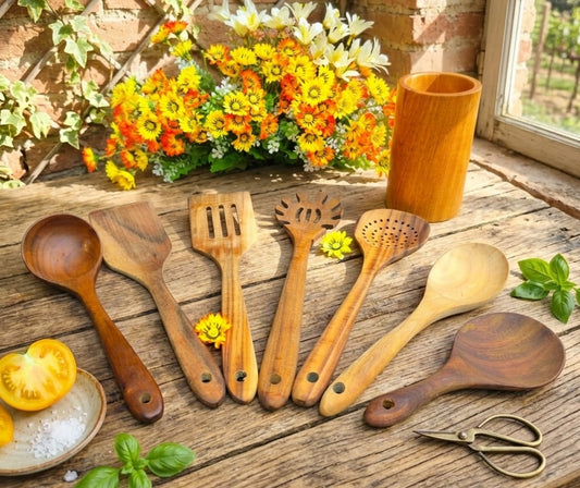 High quality bamboo cooking set, eco-friendly kitchen utensils for cooking, stirring, and serving.