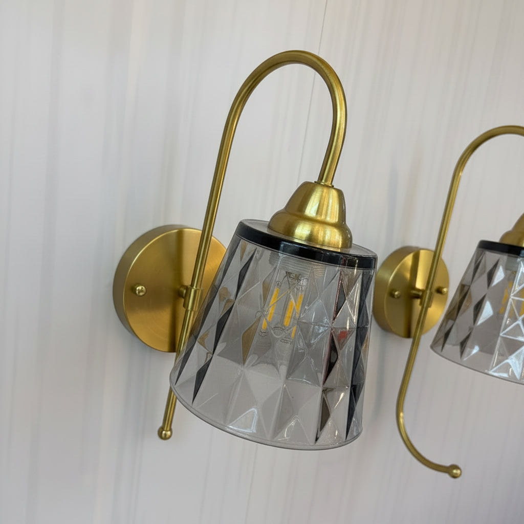 Diamond-Cut Glass Wall Light with Brass Finish E27 PL 2502-GL-GY