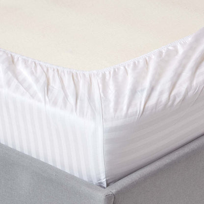 White striped cotton fitted bedsheet set with four pillowcases
