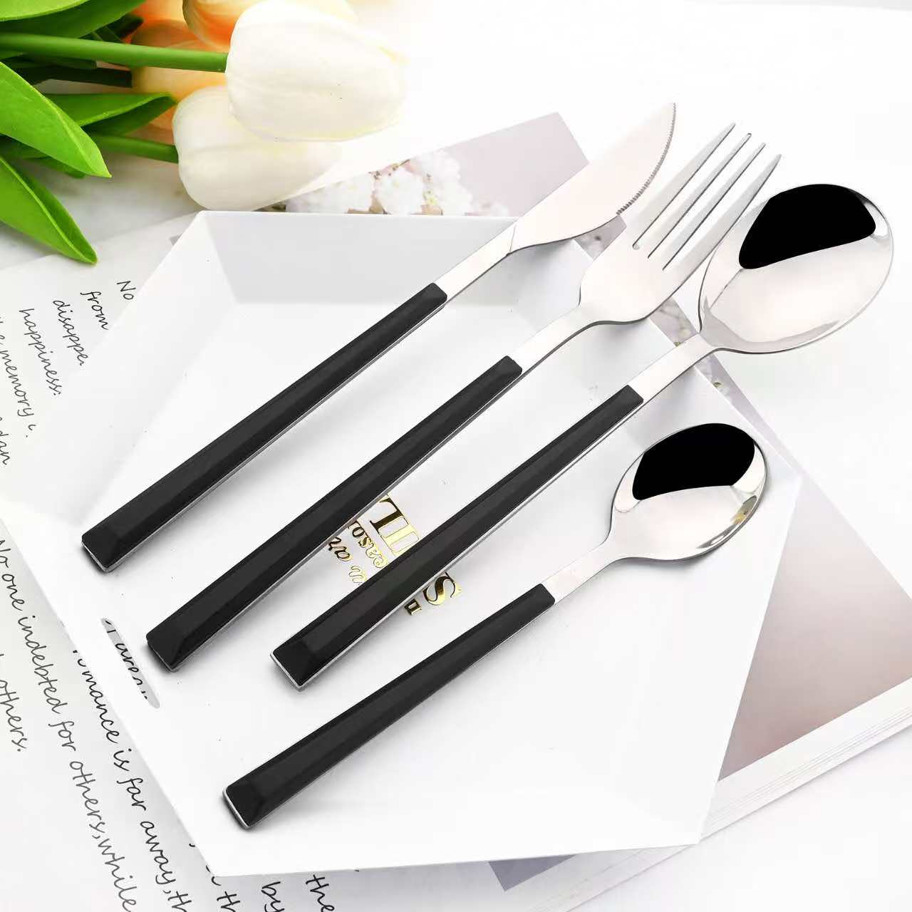 24pcs Silver Black Handle Cutlery Set