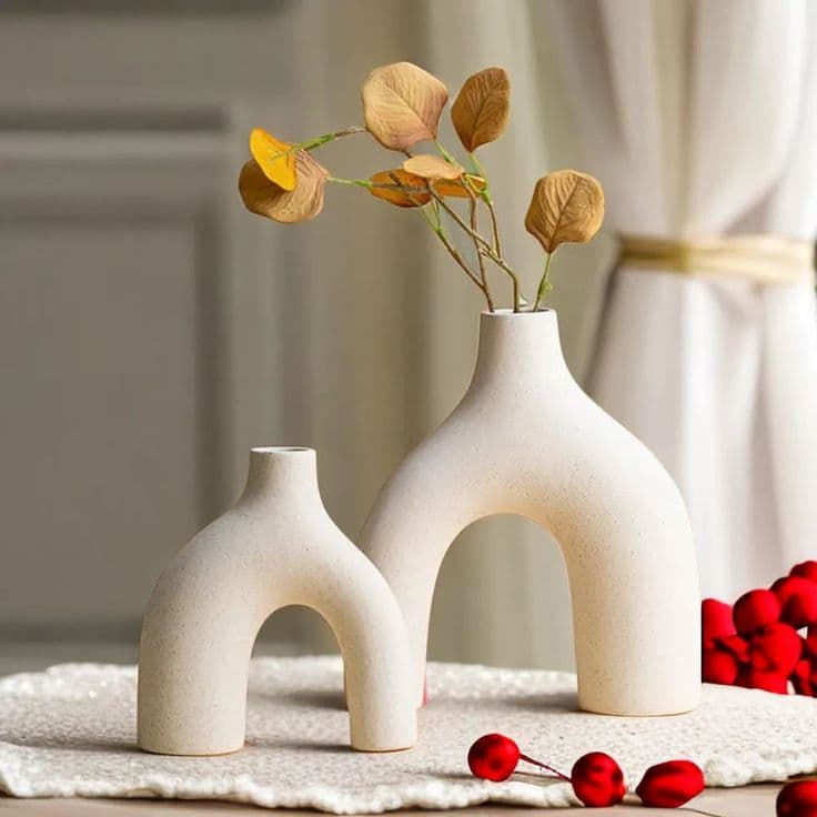 2-in-1 decorative ceramic vases in black and white, minimalist modern design