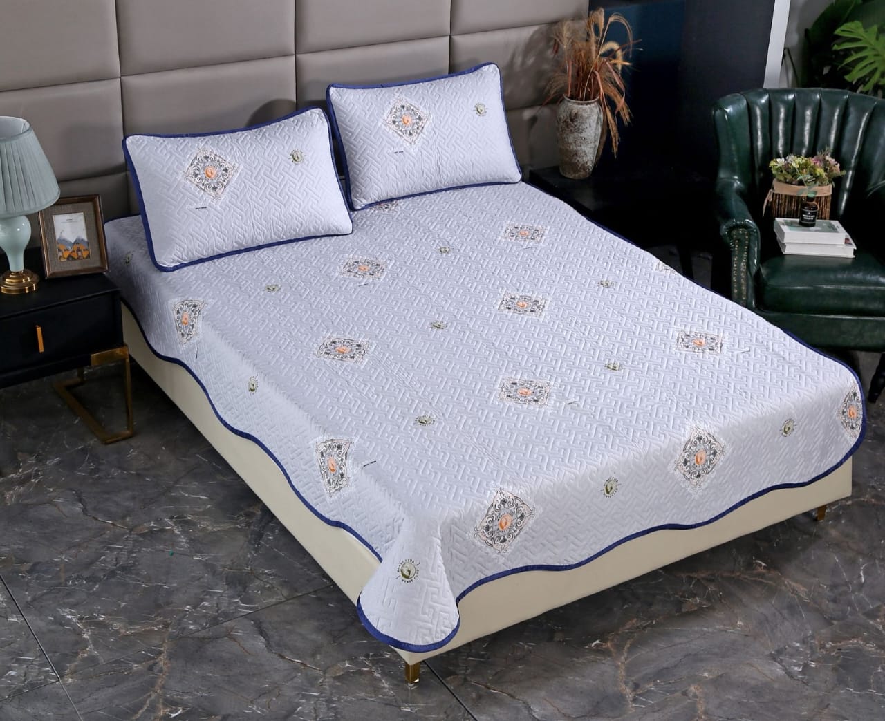 Warm Bedcover Set