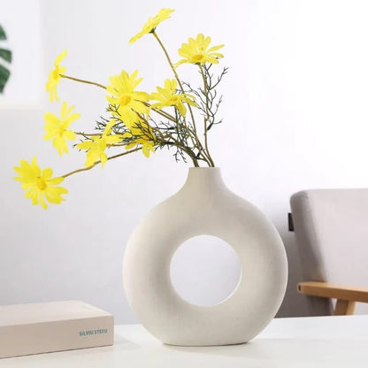 Nordic Circular Donut White Ceramic Vase