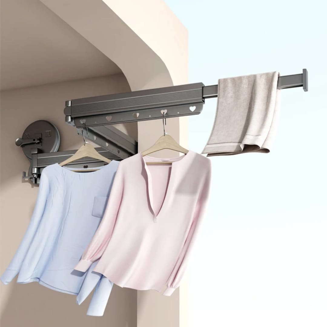 Retractable Wall-Mounted Clothes Drying Rack With Suction Cups