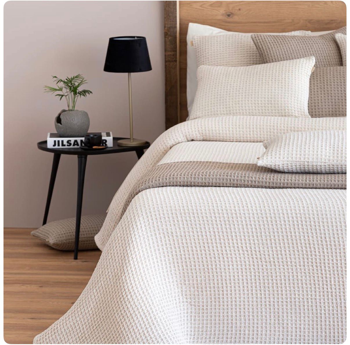 Waffle Bed Coverlet Set With Pillowcases