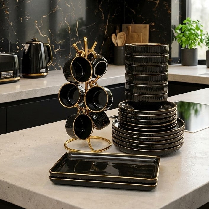 32 Piece Dinner Set