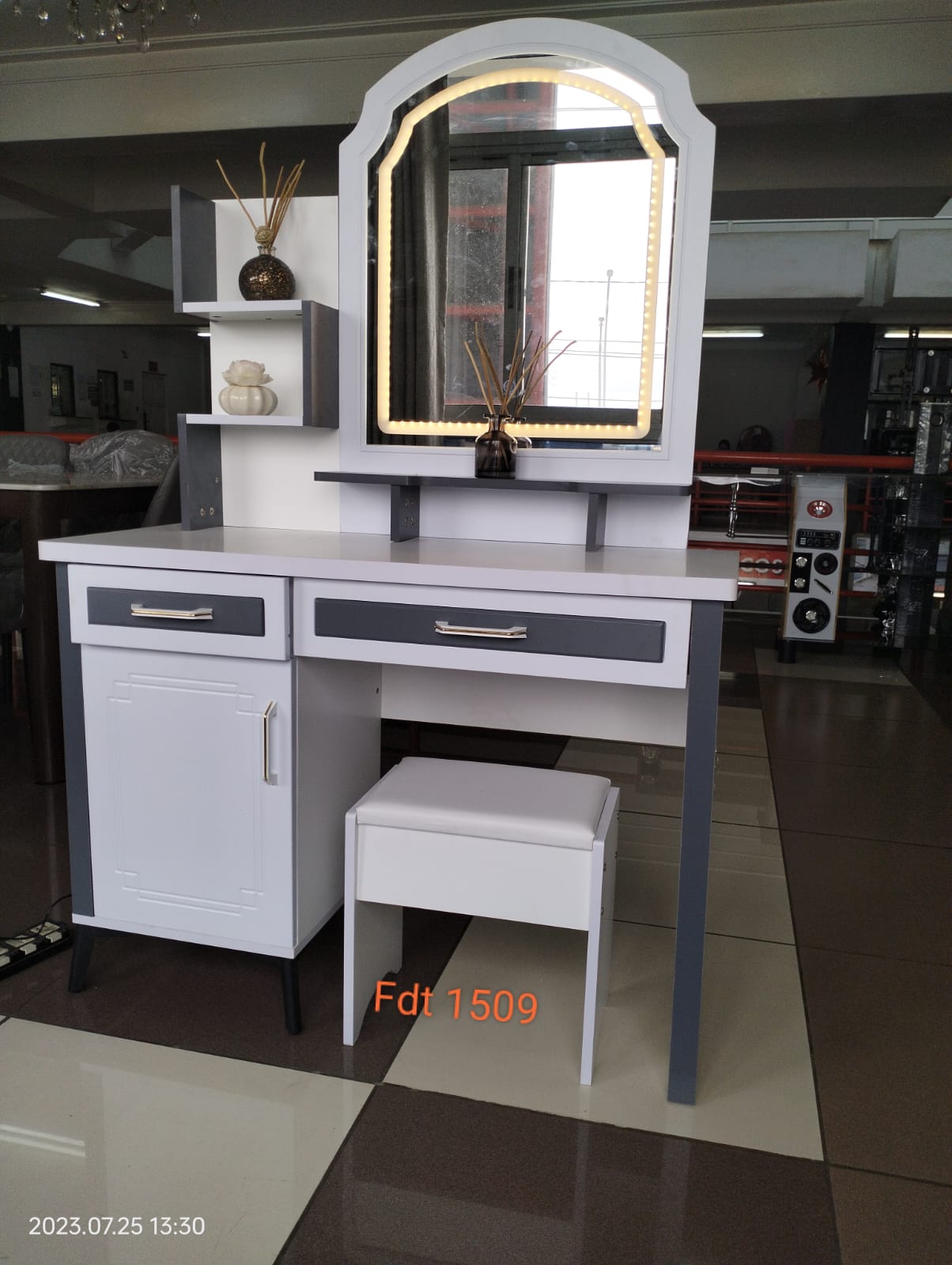 Vanity Dressing Table With Mirror, Storage Cabinet And Stool