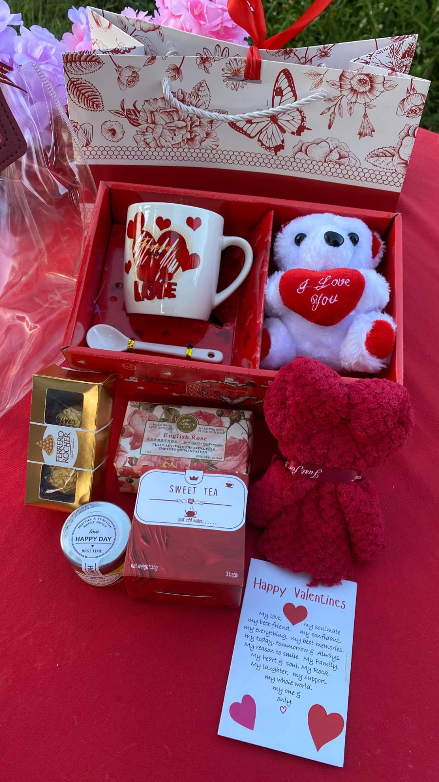 Ladies Chocolate & Honey Gift Set