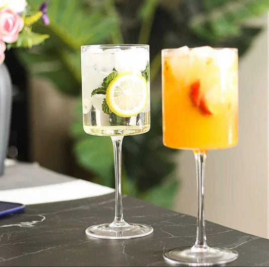 Pair of clear and gold champagne flutes