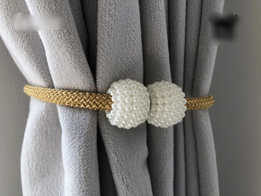 Pair of pearlescent magnetic curtain clips with thick pearl buckle for stylish curtain hold