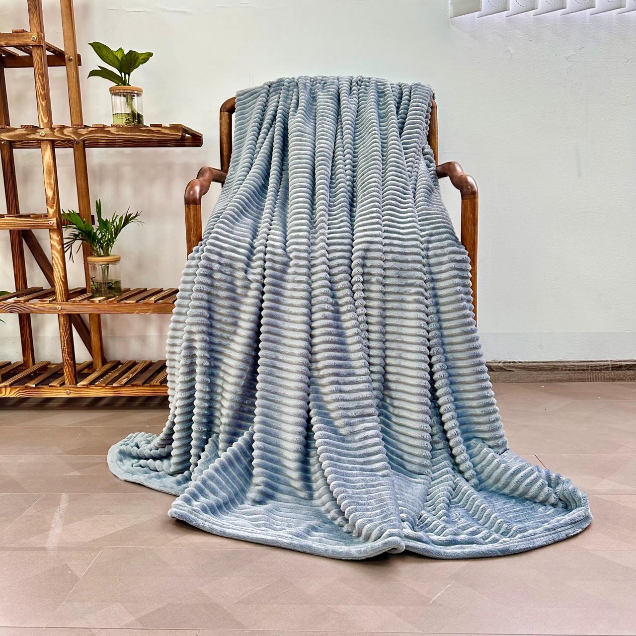 Heavy Warm Fleece Throw Blanket