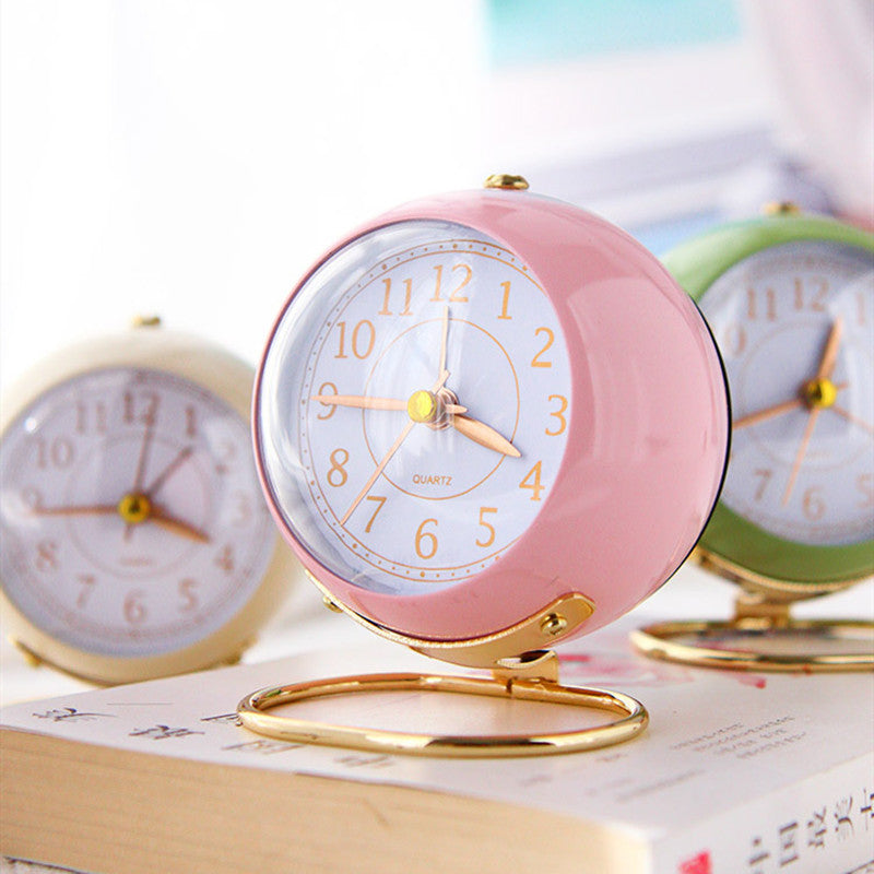 Silent Non-Ticking Retro Vintage Alarm Clock With Night Light
